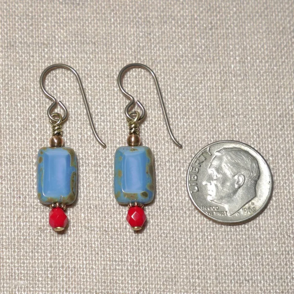 Hand Crafted Handmade Earrings Petite Czech Glass Blue & Red Beaded Earr… - Picture 3 of 4